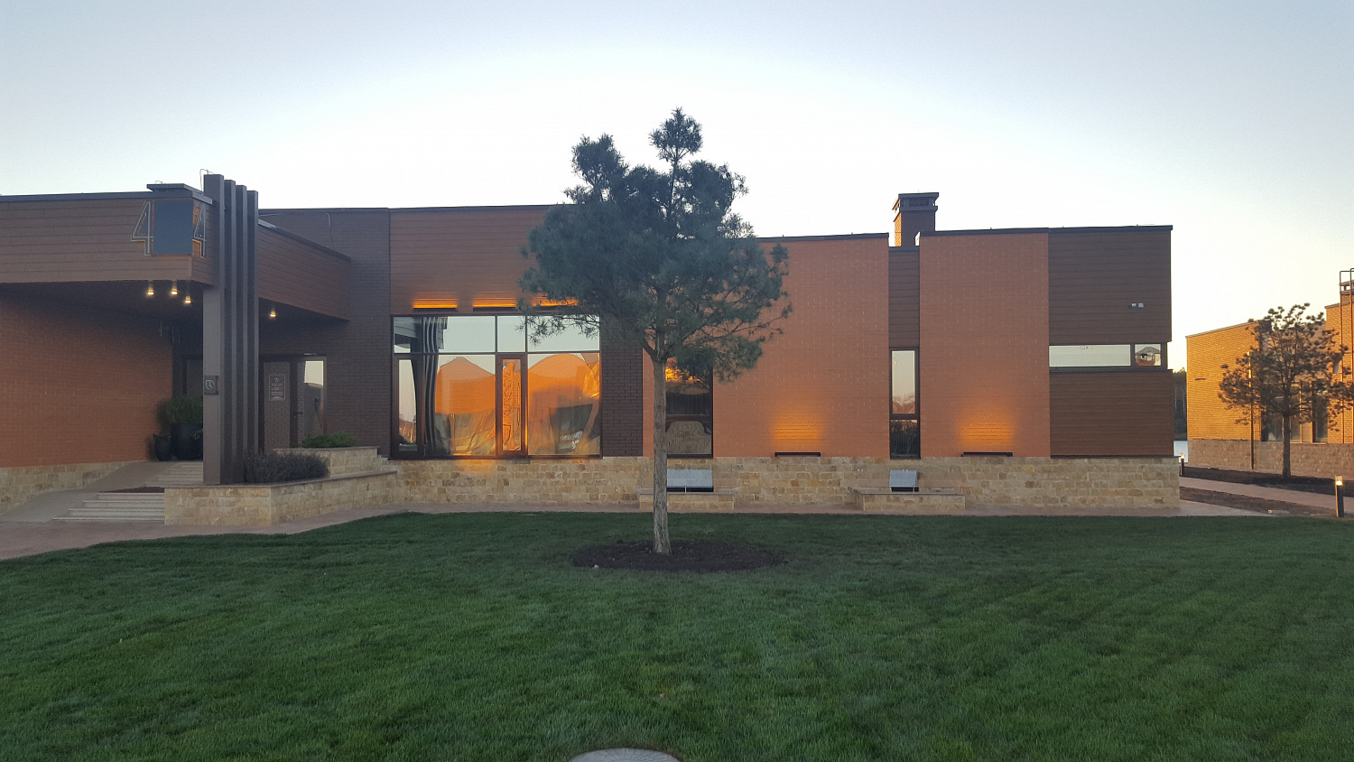 Hotel facade lighting